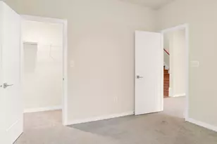 23580 Belvoir Woods Terrace, Ashburn, VA 20148 - Photo 9