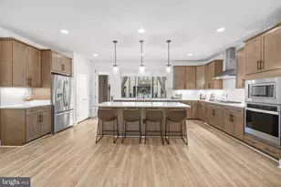 42338 Nelsonville Ter, Brambleton, VA 20148 - Photo 17