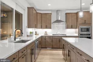 42338 Nelsonville Ter, Brambleton, VA 20148 - Photo 21