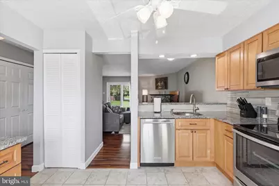 1004 Wythe Court NE, Leesburg, VA 20176 - Photo 9