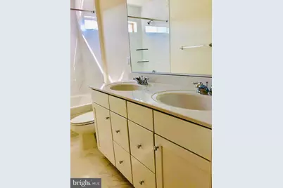 124 Tolocka Terrace NE, Leesburg, VA 20176 - Photo 19