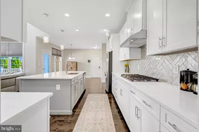 23311 Silcott Woods Terrace, Ashburn, VA 20148 - Photo 9