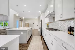 23311 Silcott Woods Terrace, Ashburn, VA 20148 - Photo 9