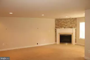 47567 Royal Burnham Terrace, Sterling, VA 20165 - Photo 21