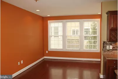 47567 Royal Burnham Terrace, Sterling, VA 20165 - Photo 9