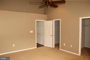 47567 Royal Burnham Terrace, Sterling, VA 20165 - Photo 13