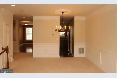 47567 Royal Burnham Terrace, Sterling, VA 20165 - Photo 5