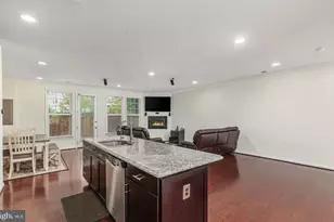 41697 Moors Mine Terrace, Aldie, VA 20105 - Photo 11