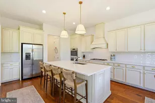 35264 Greyfriar Dr, Round Hill, VA 20141 - Photo 29