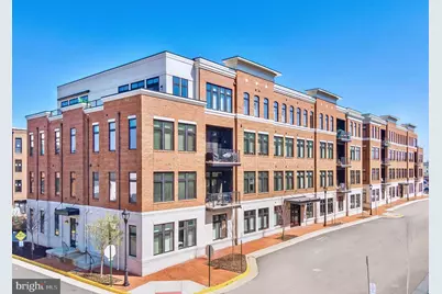 2 Stationmaster Street SE #202, Leesburg, VA 20175 - Photo 1