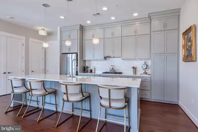 2 Stationmaster Street SE #202, Leesburg, VA 20175 - Photo 3