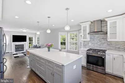 43943 Rochelle Court, Ashburn, VA 20147 - Photo 5