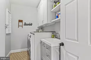 17926 Skip Away Ct, Leesburg, VA 20175 - Photo 23