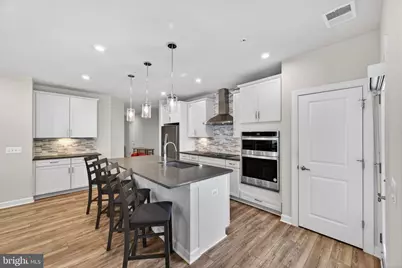 21630 Hawksbill High Circle #202, Sterling, VA 20164 - Photo 15