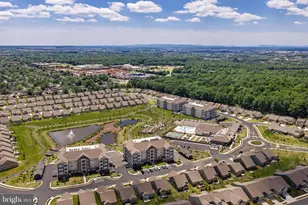 21630 Hawksbill High Cir, Sterling, VA 20164 - Photo 69
