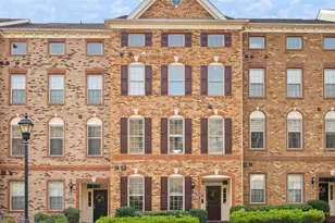 43197 Halkett Sq, Ashburn, VA 20148 - Photo 3