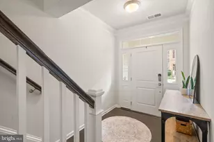 43197 Halkett Sq, Ashburn, VA 20148 - Photo 5