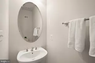 43197 Halkett Sq, Ashburn, VA 20148 - Photo 21