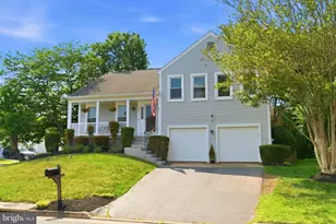 62 McPherson Cir, Sterling, VA 20165 - Photo 5