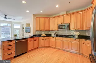 47816 Scotsborough Square, Sterling, VA 20165 - Photo 5