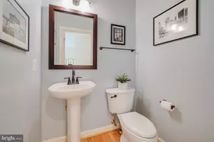 47816 Scotsborough Square, Sterling, VA 20165 - Photo 17