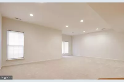 25859 Kirkwood Square, Chantilly, VA 20152 - Photo 31