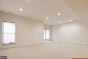 25859 Kirkwood Square, Chantilly, VA 20152 - Photo 31