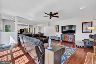 26163 Glasgow Dr, Chantilly, VA 20152 - Photo 33