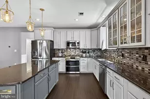 43200 Lighthouse Pl, Chantilly, VA 20152 - Photo 15