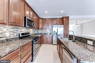 43583 White Cap Terrace, Chantilly, VA 20152 - Photo 15