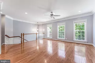 43583 White Cap Terrace, Chantilly, VA 20152 - Photo 3
