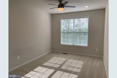 23275 Milltown Knoll Square #116, Ashburn, VA 20148 - Photo 9