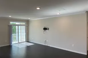 23275 Milltown Knoll Square, Ashburn, VA 20148 - Photo 5