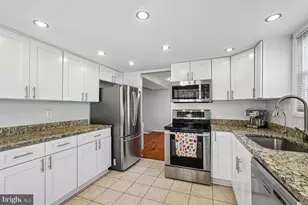 250 E Juniper Ave E, Sterling, VA 20164 - Photo 23