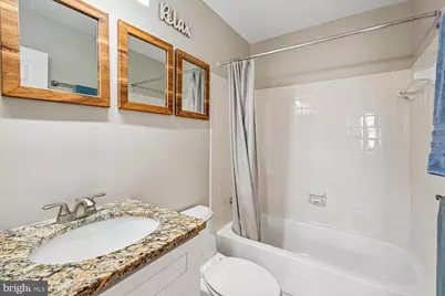 250 E Juniper Avenue E, Sterling, VA 20164 - Photo 39