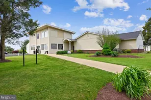 250 E Juniper Ave E, Sterling, VA 20164 - Photo 67