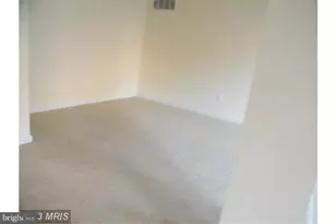 21505 Trowbridge Square, Ashburn, VA 20147 - Photo 5