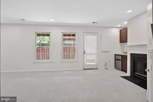 47697 Whirlpool Square, Sterling, VA 20165 - Photo 37