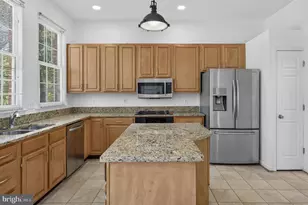 47697 Whirlpool Square, Sterling, VA 20165 - Photo 11
