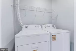 43627 Pickett Corner Terrace, Ashburn, VA 20148 - Photo 25