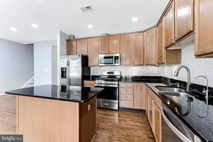 43627 Pickett Corner Terrace, Ashburn, VA 20148 - Photo 13