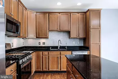 43627 Pickett Corner Terrace, Ashburn, VA 20148 - Photo 15