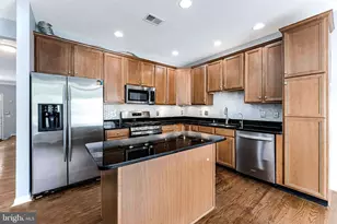 43627 Pickett Corner Terrace, Ashburn, VA 20148 - Photo 17