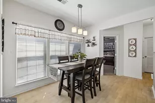 43351 Fullerton St, Ashburn, VA 20147 - Photo 11