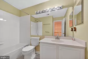 43855 Tattinger Terrace, Ashburn, VA 20148 - Photo 25