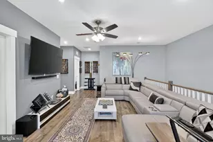 25614 Preston Park Ter, Chantilly, VA 20152 - Photo 11
