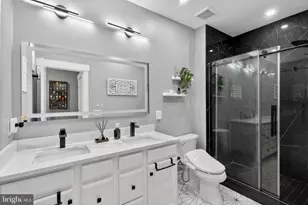 25614 Preston Park Ter, Chantilly, VA 20152 - Photo 29