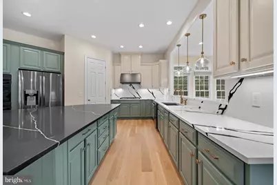 27556 Paddock Trail Place, Chantilly, VA 20152 - Photo 23