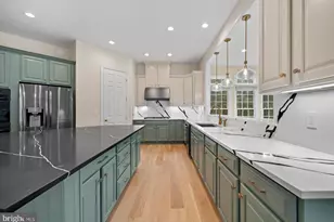 27556 Paddock Trail Pl, Chantilly, VA 20152 - Photo 23