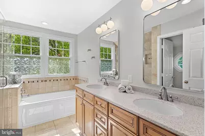 20630 Bridgeport Court, Sterling, VA 20165 - Photo 23